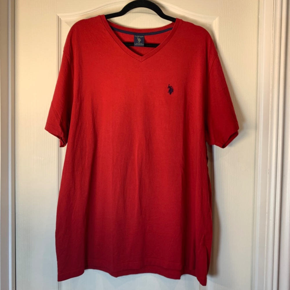 U.S. Polo Assn. Classic‎ Red V-Neck T-Shirt – Men’s XL
